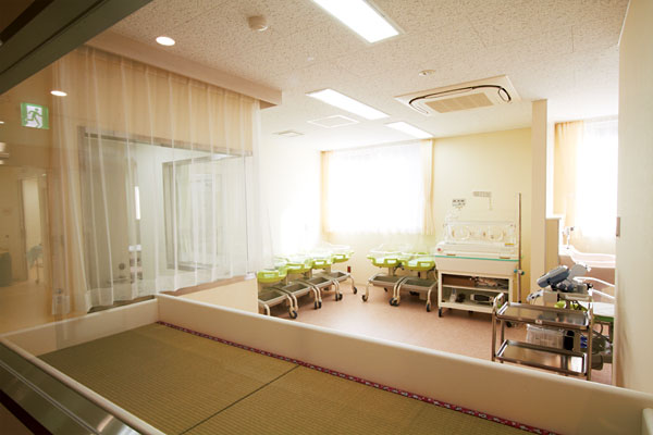 新生児室 新生児室